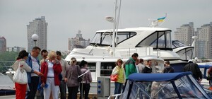 Киевлян приглашают на выставку лодок, катеров и роскошных яхт