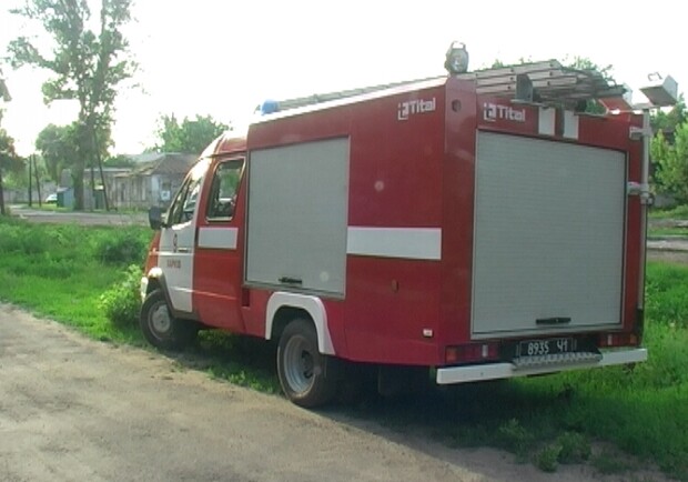 По предварительным данным пожар произошел из-за неосторожного обращения с огнем при курении. Фото с сайта ГУ ГСЧС Украины в Харьковской области.