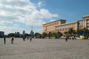 Движение транспорта по площади Свободы будет временно закрыто. Фото с сайта Харьковского горсовета.
