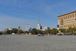 На площади Свободы ограничено движение транспорта. Фото с сайта Харьковского горсовета.