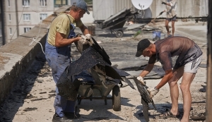 В городе отремонтировали более 1000 крыш. Фото с сайта Харьковского городского совета. 