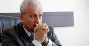 Мэра Феодосии застрелили из обреза, который фигурировал в другом деле