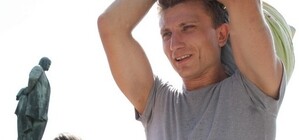 Как это было: киевская битва подушками