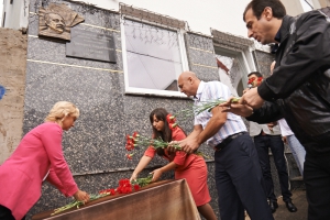 Открытие памятных досок прошло сегодня. Фото: Харьковский городской совет. 