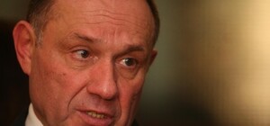 Прямая линия с городским чиновником: задай свой вопрос о ЖКХ лично Анатолию Голубченко