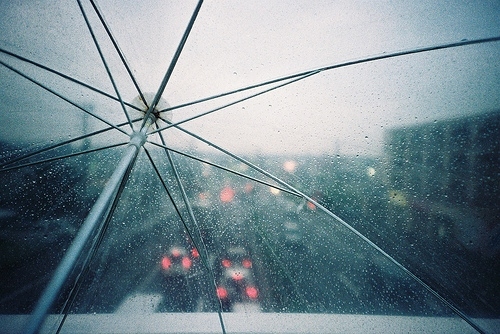 Теплой и сухой погоды можем не ждать. Фото: inforotor.ru.