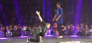 Как летали мальчики: в городе прошел чемпионат Восточной Европы по брейкдансу