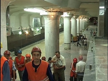 Метростроители завершают отделочные работы на новой станции. Фото с сайта mediaport.ua