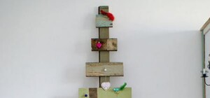 Делаем новогоднюю елку своими руками из старых ящиков