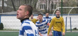 16-летний футболист сборной Украины умер на поле из-за кровоизлияния в мозг