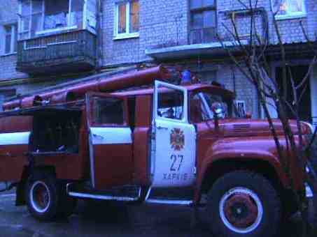 С огнем боролись около часа. Фото с сайта ГСЧСУ в Харьковской области. 