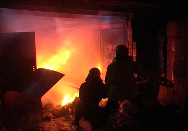 Пожар случился сегодня утром. Фото с сайта ГСЧС Украины в Харьковской области.