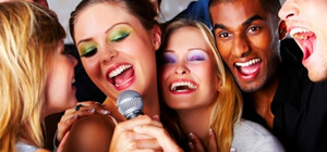 На день влюбленных откроется новый караоке-бар