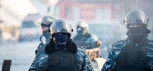 В Луганск из Киева едут автобусы с бойцами ВВ – среди солдат есть раненые