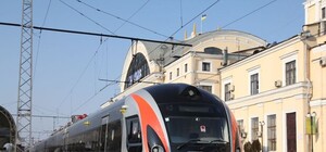 Чем заменили Хюндай: какие поезда ходят по маршруту Харьков-Киев