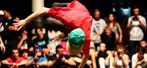 Танцуй пока молодой: в Харькове пройдет фестиваль по брейк-дансу