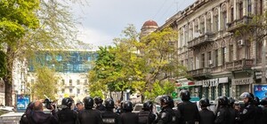 Милиция рассказала, кто начал беспорядки, стрелял и поджег Дом профсоюзов в Одессе