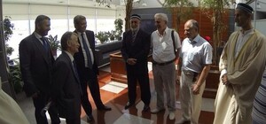 В Днепропетровск прилетел Джемилев