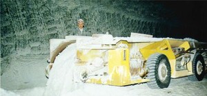 Никто из шахтеров 