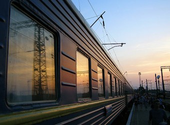 Какое-то время из Луганска поездом не добраться. Фото с сайта atn.ua.