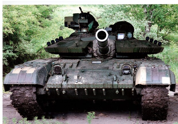 Новость - События - Аваков продемонстрировал новый харьковский танк для Нацгвардии