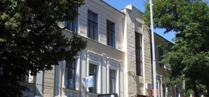 Подробности: кто и зачем ночью захватил клинику на Трехсвятительской