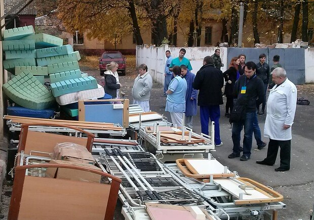 Новость - События - В харьковский госпиталь привезли три тонны гуманитарной помощи от ЮНЕСКО
