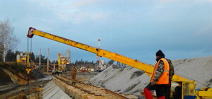 За свои деньги и своими силами: Укрзалізниця пообещала отремонтировать ЖД на Донбассе