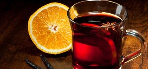 Шоколадный, алкогольный или пряный: чем согреться в холодную пору года