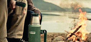 Не час святкувати: замість корпоративу - термоси для бійців АТО