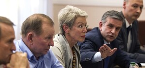 Трехсторонняя группа подготовила документ о прекращении огня на Донбассе - осталось подписать и выполнять его
