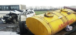 Фото с места ДТП в котором погиб Кузьма Скрябин