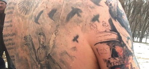Парень из Днепропетровска cделал татуировку про Украину на все тело