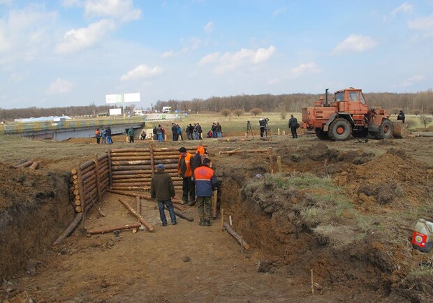 Новость - События - Как это выглядит: на Белгородском шоссе строят форт, который защитит Харьков со стороны России