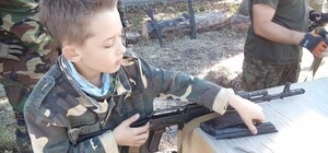 Наши скауты: в Одессе школьников будут учить ездить на авто и собирать оружие