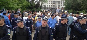 Милиция предотвратила столкновения активистов на Куликовом поле