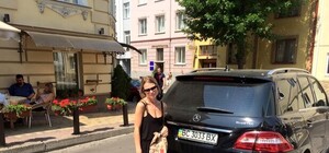 Фреймут прокоментувала парковку на тротуарі у Львові та покупку їжі у 