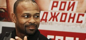 Рой Джонс предложил братьям Кличко встретиться в ринге в Крыму