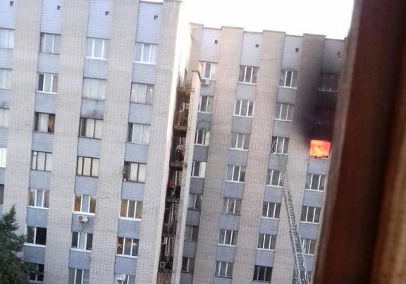Новость - События - В Харькове горело общежитие