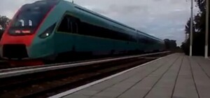 У мережі з'явилось відео  пробного рейсу швидкісного потяга зі Львова до Чернівців (відео)