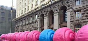 В Соломенском районе за демонтаж автокофеен избили коммунальщиков