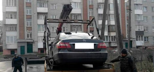 У Львові викладачка у декреті роз’їжджала по місту напідпитку