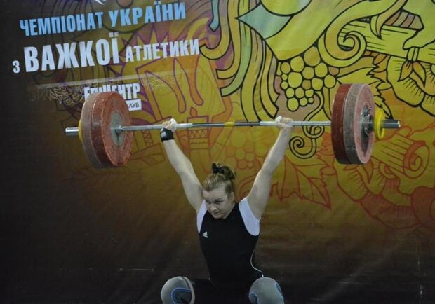 Новость - Спорт - Харьковские тяжелоатлетки завоевали шесть медалей чемпионата Украины