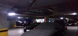 За знаменитый суперкар BMW, который пылится в 