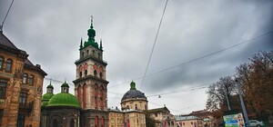 Вихідні у Львові: година Землі, фестиваль Рівності та футбол