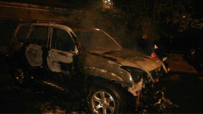 Новость - События - В Харькове сожгли автомобиль оппозиционному  экс-депутату