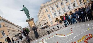 Возле Дюка о мире молились мусульманин и греко-католик: вспоминали депортацию крымских татар