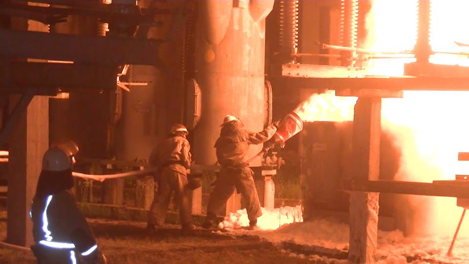 Новость - События - В Харькове горела электростанция (видео)