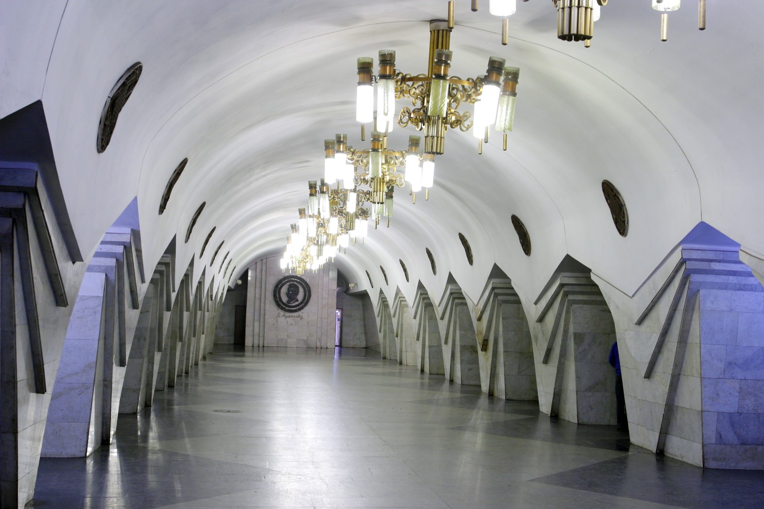 Новость - События - ЧП в харьковском метро: мужчина упал на рельсы
