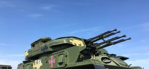 Самолеты и танки: под Харьковом Порошенко передал военным новую технику (фоторепортаж)